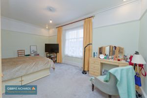 Bedroom- click for photo gallery